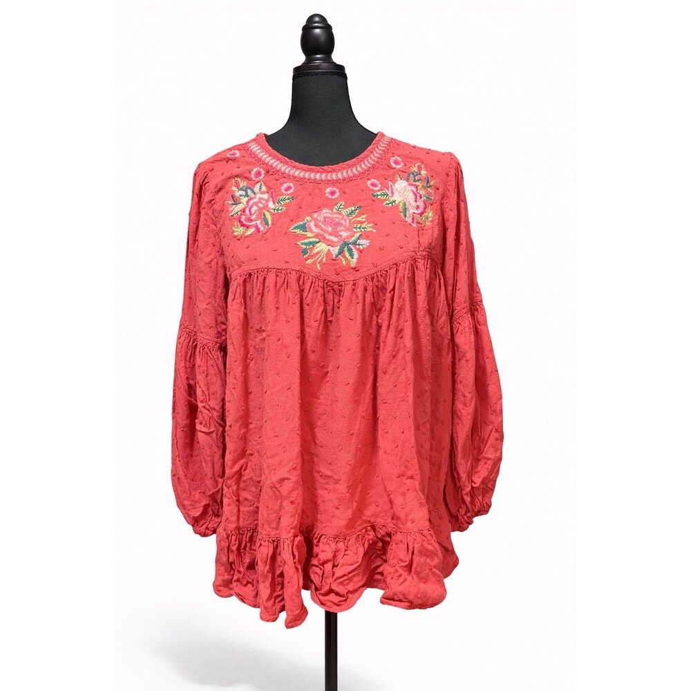 Solitaire Coral Embroidered Swiss Dot Blouse Long Sleeve Small
